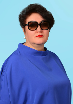 Кравченко Елена Рахимовна.